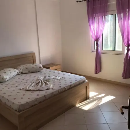 Apartment L.t. Noar's *